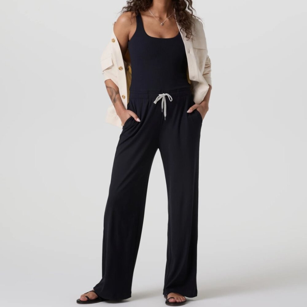 Vuori Pose Scoop Jumpsuit Black